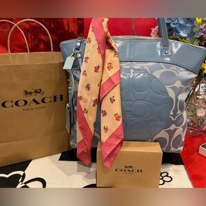 COACH Laura Sig. Tote/Vintage/Light Blue & COACH 100% Silk Scarf/2 COACH tags